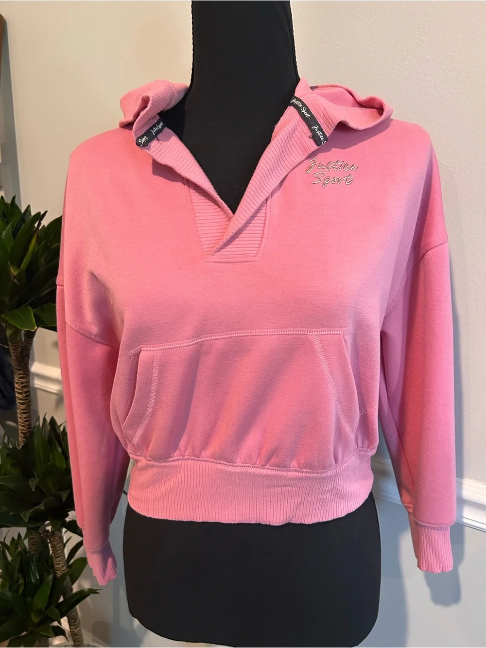 Girls Justice Pink Cropped Pullover Hoodie Size Small (7/8)